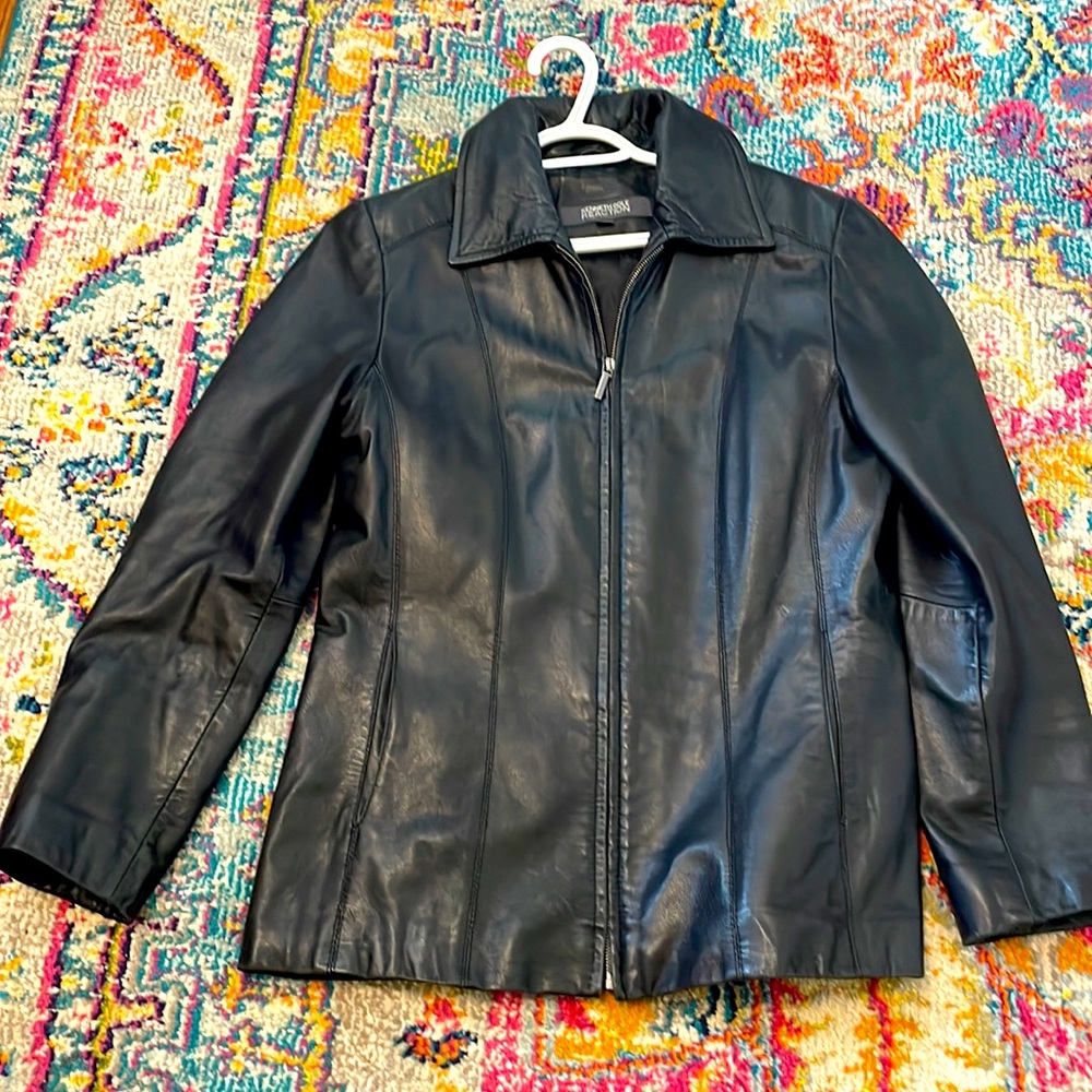 Priced to sell all leather jacket from Kenneth Cole. Women’s medium. See photos - Picture 1 of 5